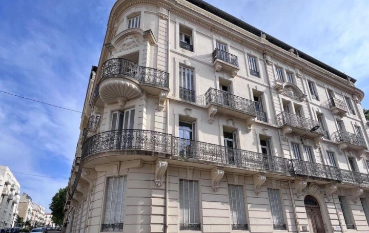Local commercial BEZIERS (34500)  115 m2 159 000 € 